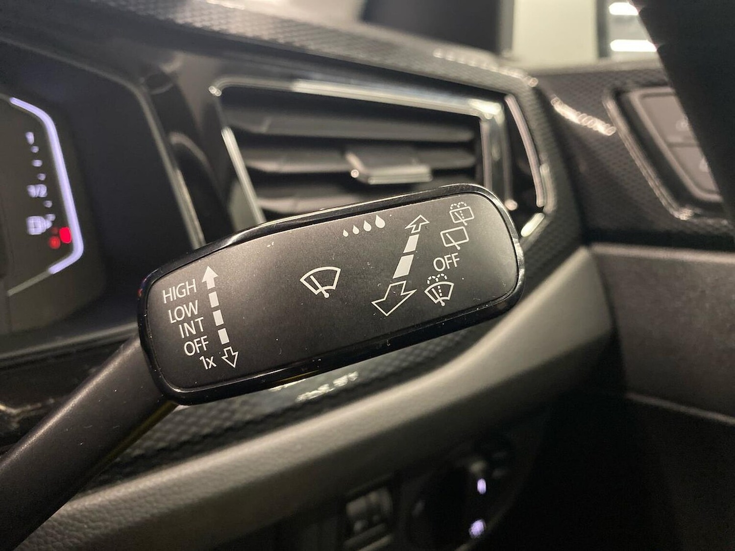 Used Volkswagen Polo 2022 for sale - 76905071: Photo 26