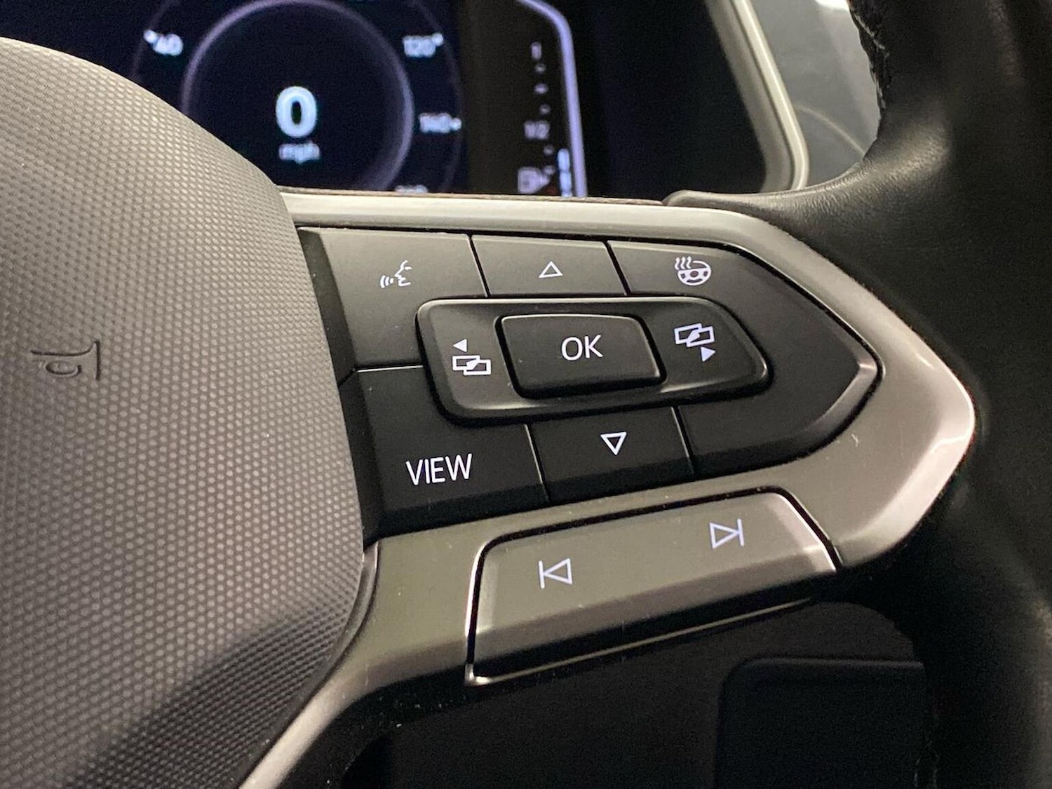 Used Volkswagen Tiguan 2021 for sale - 76637770: Photo 25