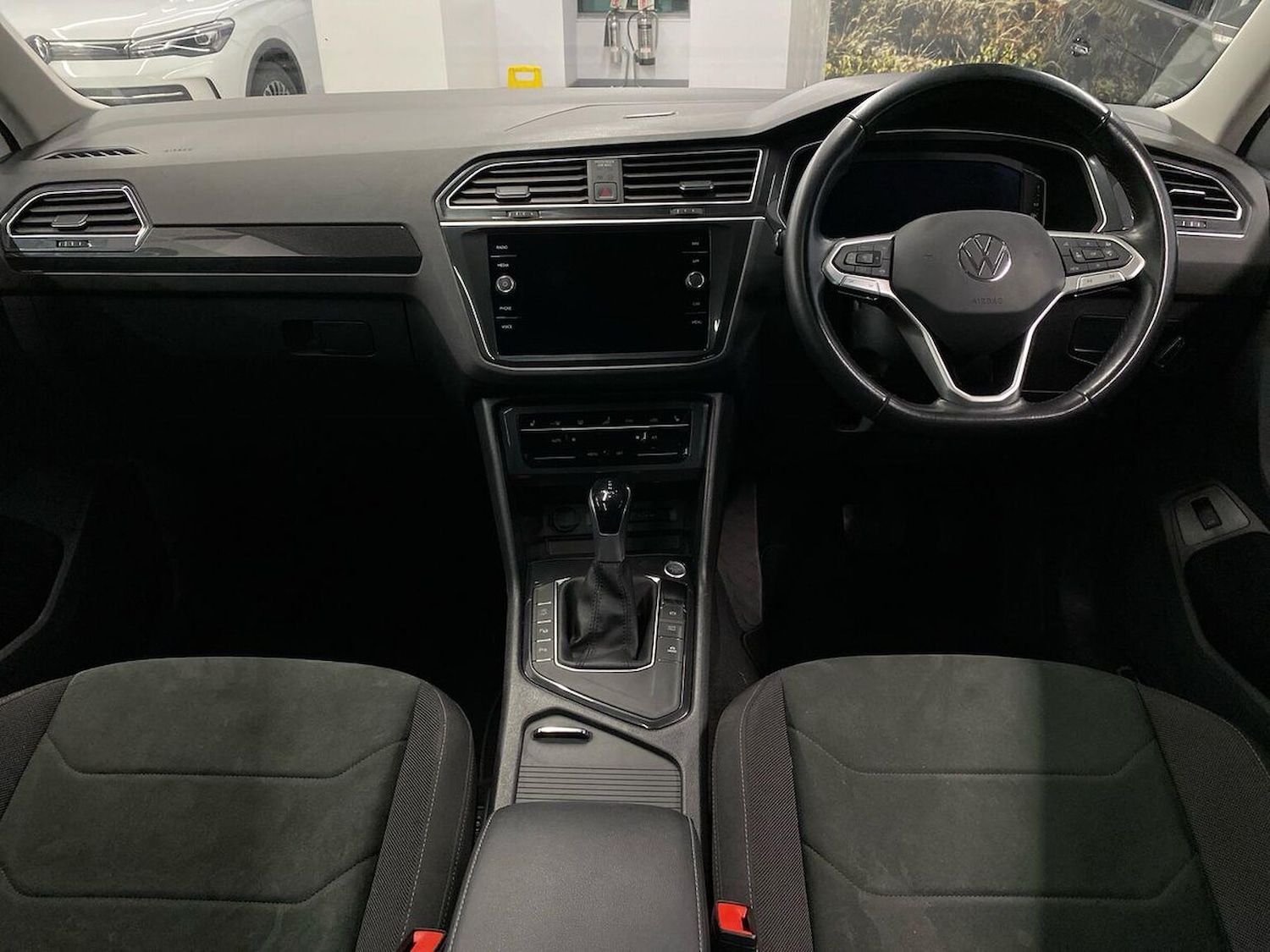 Used Volkswagen Tiguan 2021 for sale - 76637770: Photo 8