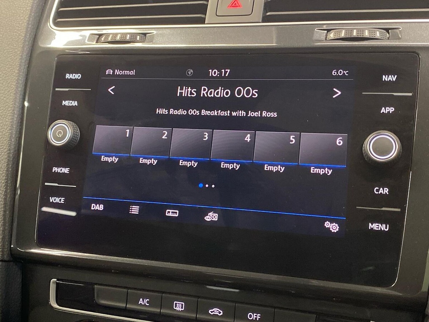 Used Volkswagen Golf 2018 for sale - 77872104: Photo 11