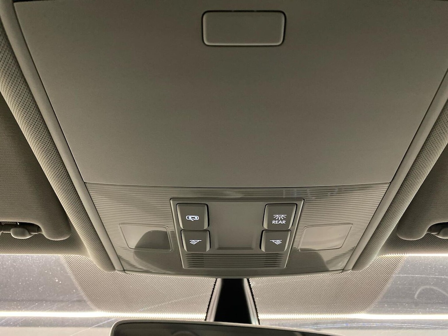 Used Volkswagen Golf 2018 for sale - 77872104: Photo 14