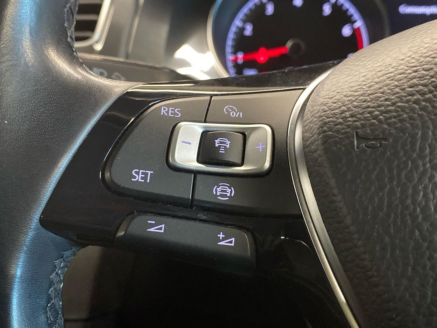 Used Volkswagen Golf 2018 for sale - 77872104: Photo 27