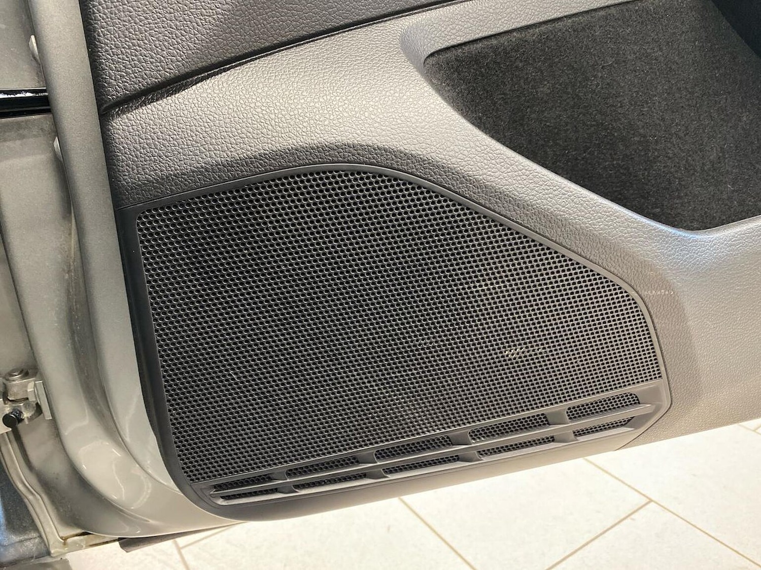 Used Volkswagen Golf 2018 for sale - 77872104: Photo 30