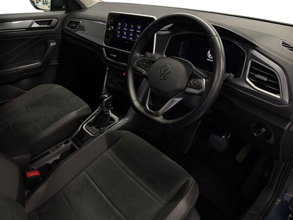 Used Volkswagen T-Roc 2024 for sale - 76107182: Photo 15