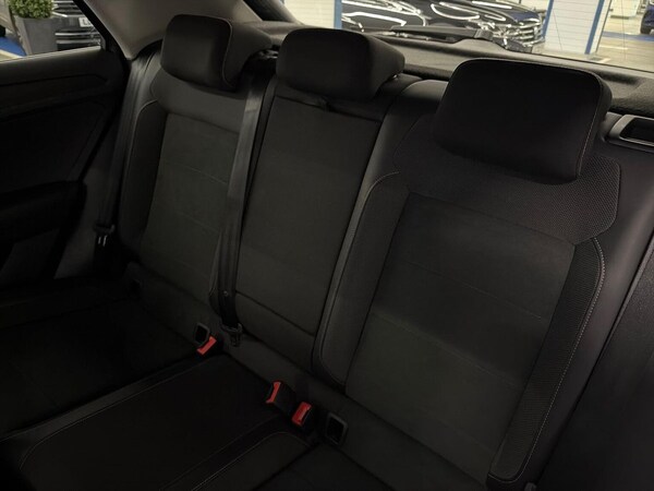 Used Volkswagen T-Roc 2024 for sale - 76107182: Photo 16