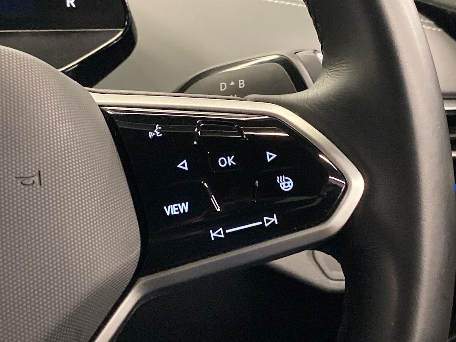 Used Volkswagen ID.4 2024 for sale - 76605602: Photo 25