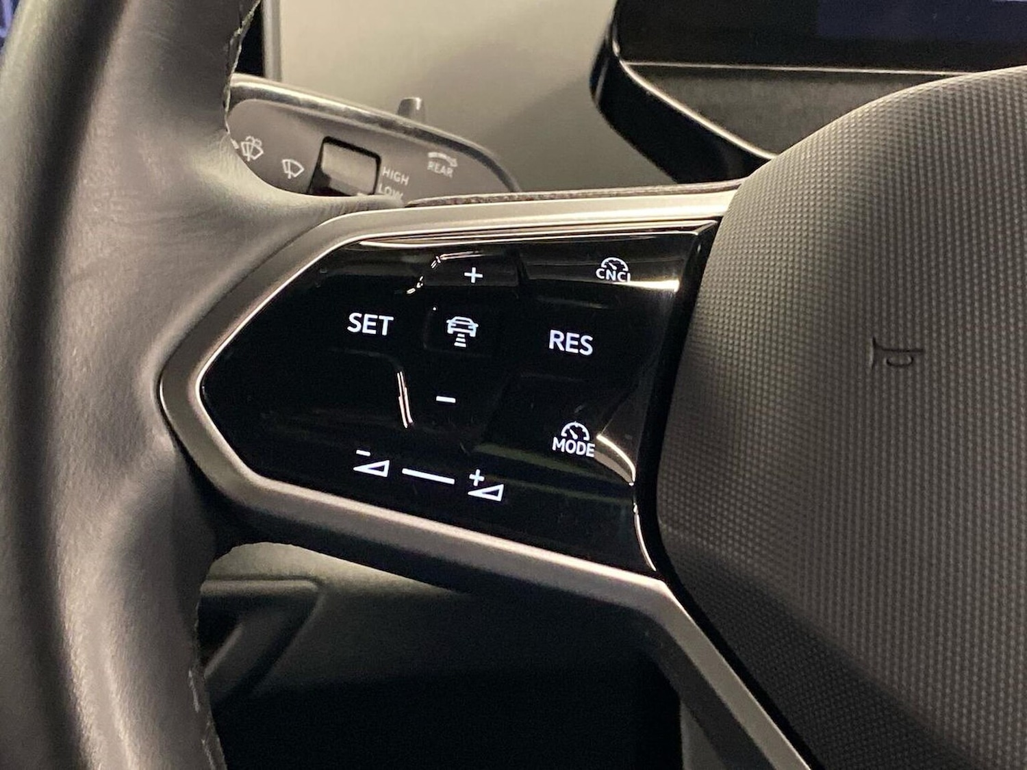 Used Volkswagen ID.4 2024 for sale - 76605602: Photo 26