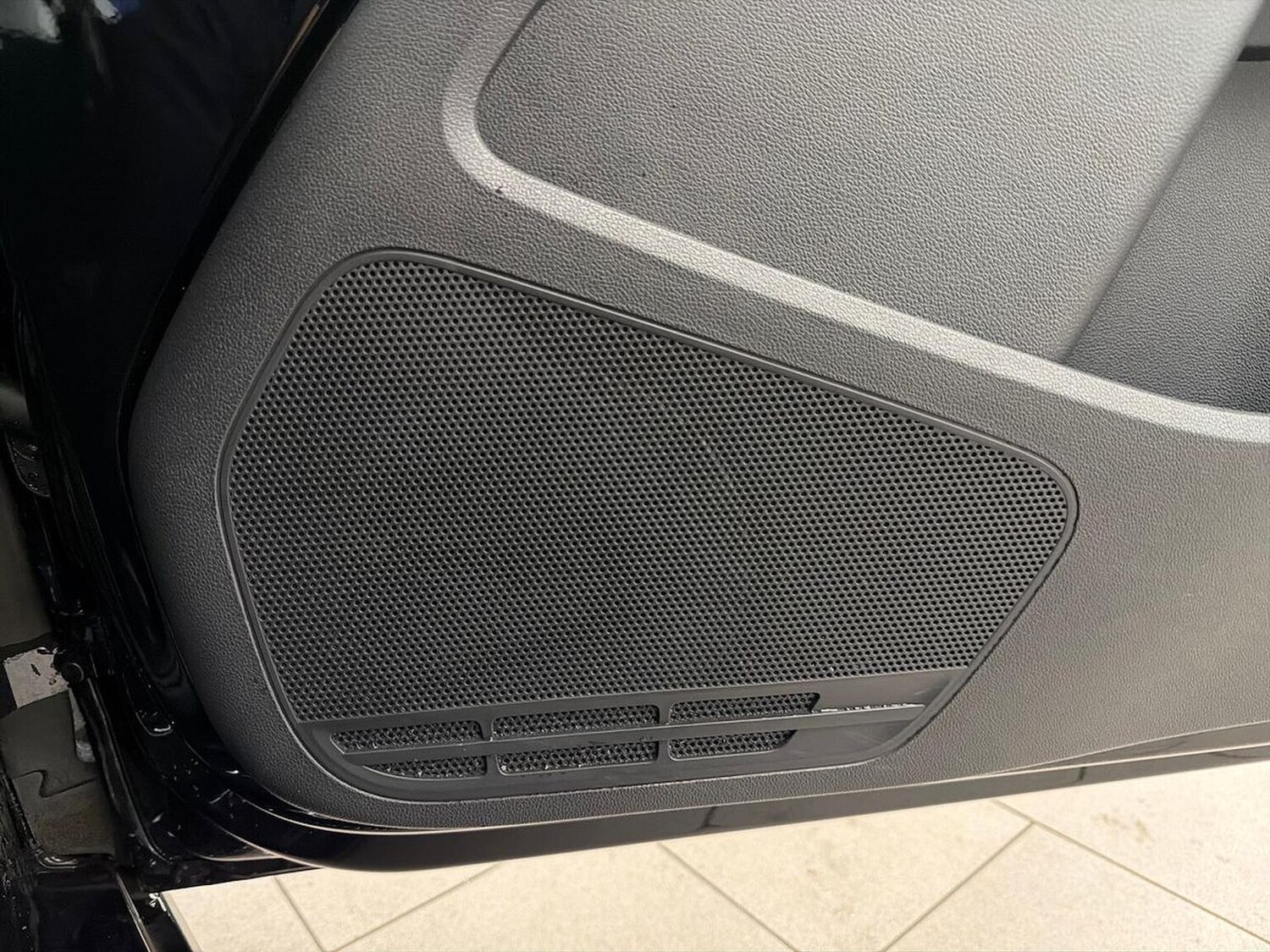 Used Volkswagen up! 2022 for sale - 76477325: Photo 29