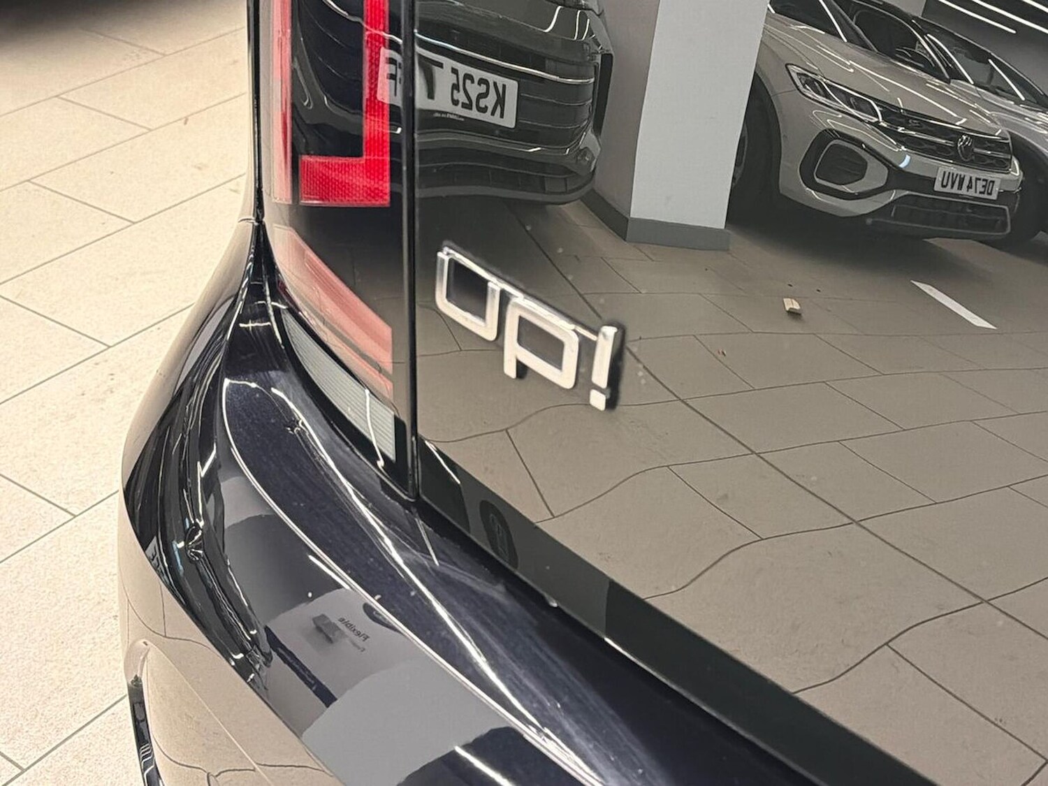 Used Volkswagen up! 2022 for sale - 76477325: Photo 31