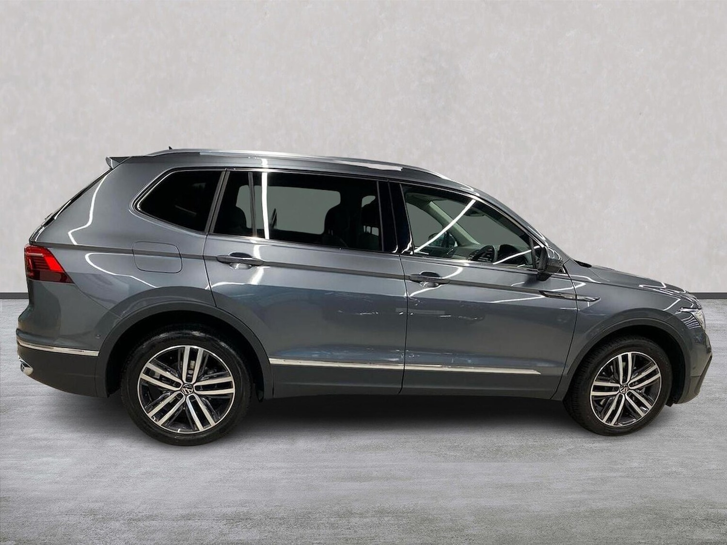 Used Volkswagen Tiguan Allspace 2022 for sale - 77487840: Photo 3