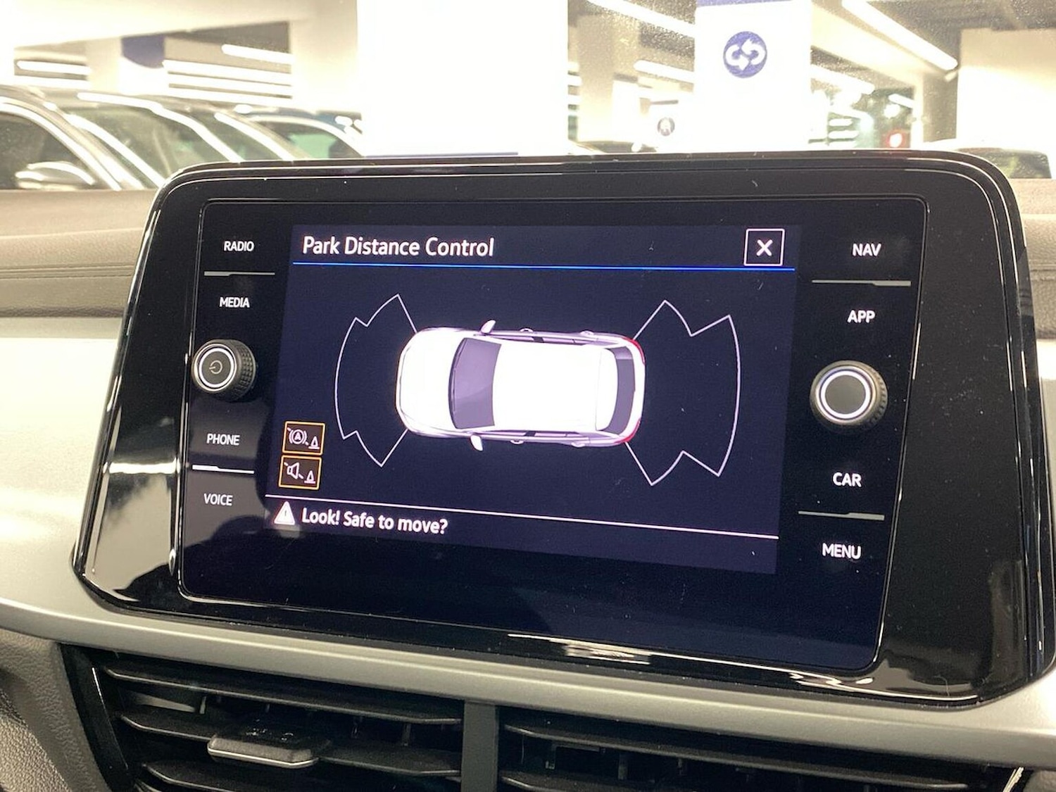 Used Volkswagen T-Roc 2022 for sale - 77830506: Photo 23