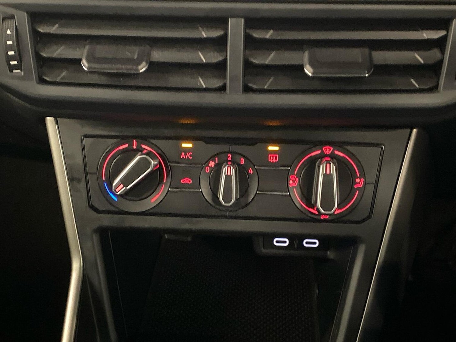 Used Volkswagen Polo 2021 for sale - 76531396: Photo 12