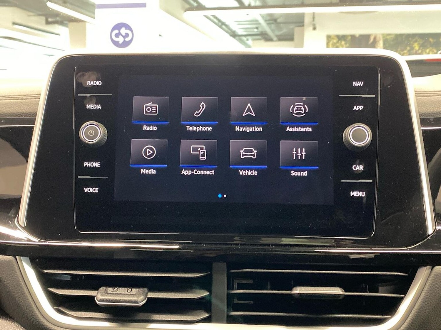 Used Volkswagen T-Roc 2026 for sale - 77888628: Photo 11