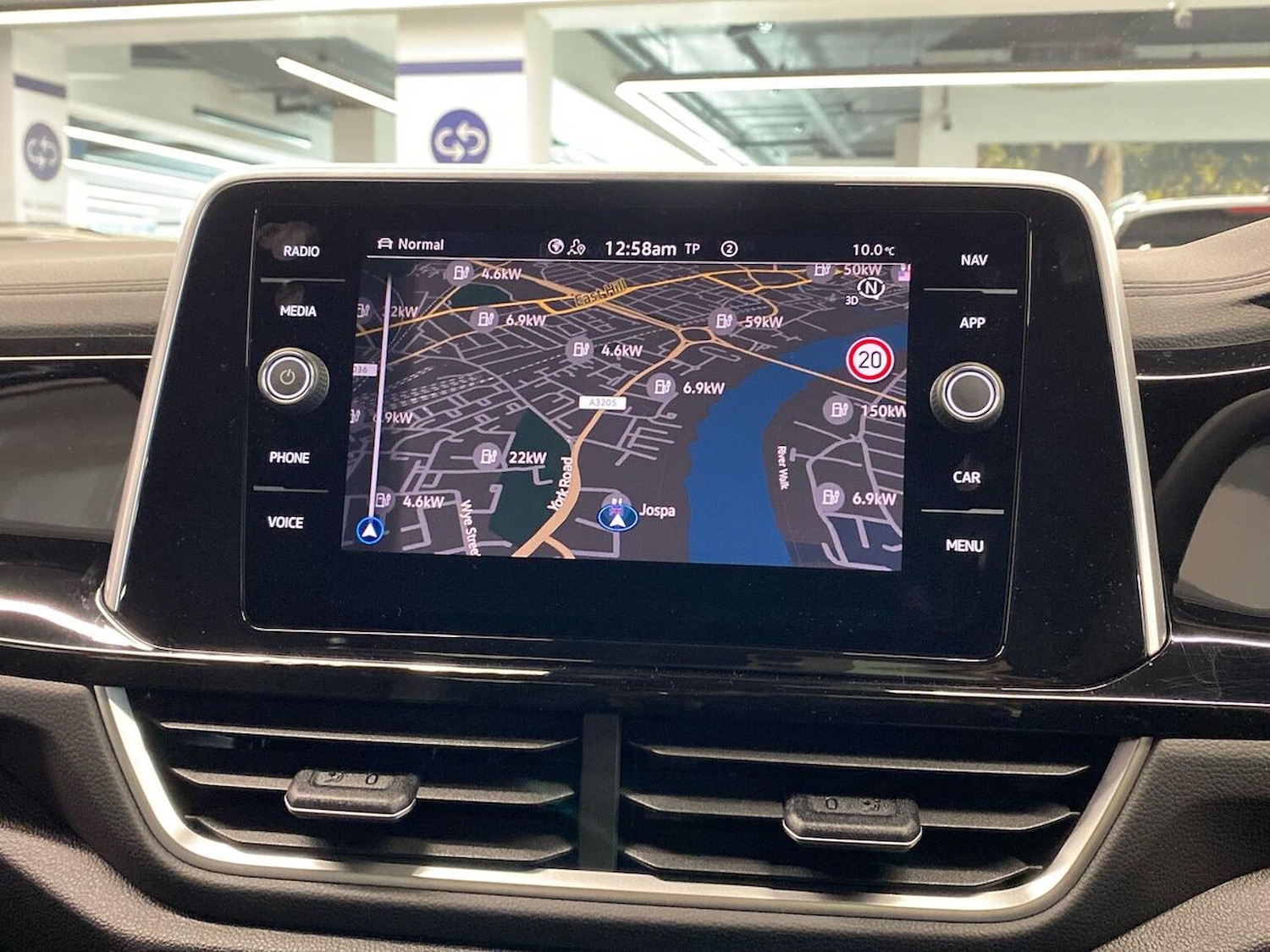 Used Volkswagen T-Roc 2026 for sale - 77888628: Photo 23