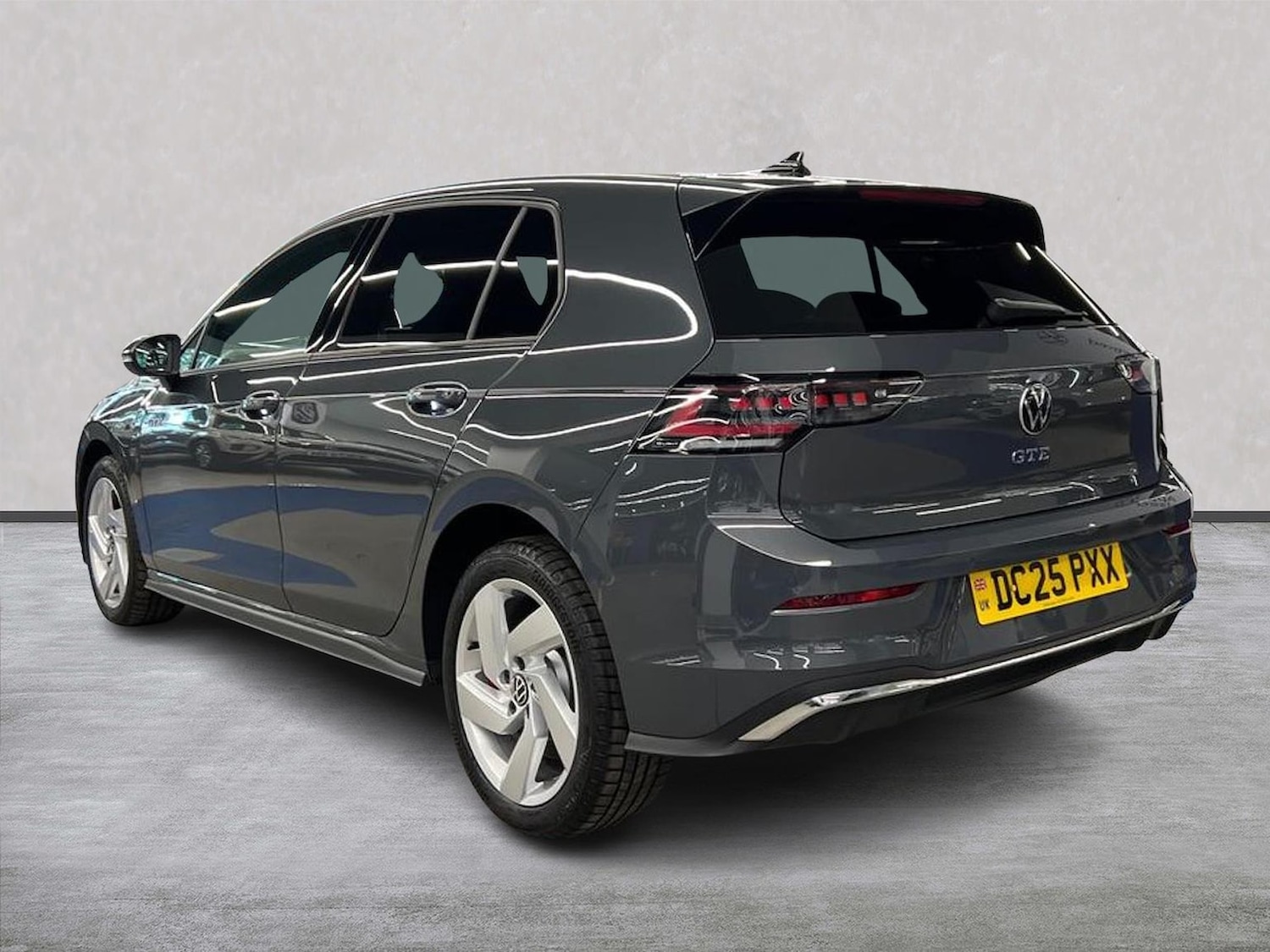 Used Volkswagen Golf 2025 for sale - 78195246: Photo 2