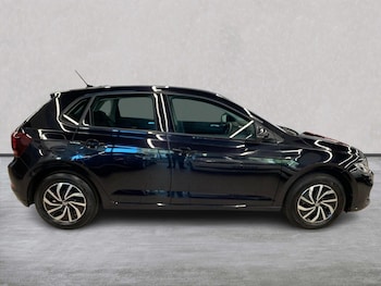 Used Volkswagen Polo 2023 for sale - 79083306: Photo