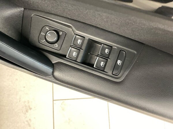 Used Volkswagen Tiguan 2022 for sale - 76300804: Photo 21