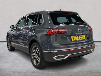 Used Volkswagen Tiguan 2022 for sale - 76300804: Photo 2