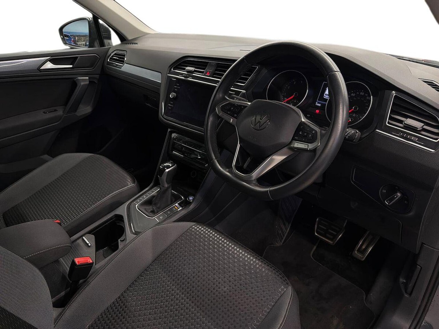 Used Volkswagen Tiguan 2021 for sale - 76380298: Photo 15