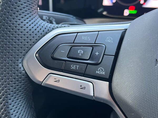 Used Volkswagen Golf 2025 for sale - 75999690: Photo 27