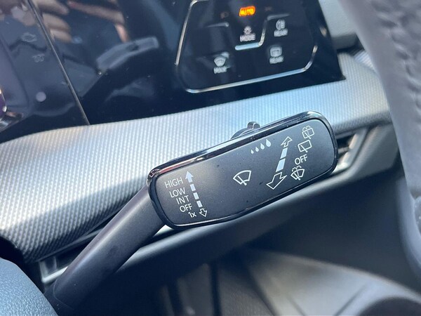 Used Volkswagen Golf 2025 for sale - 75999690: Photo 28