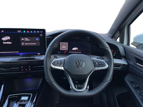 Used Volkswagen Golf 2025 for sale - 75999690: Photo 9