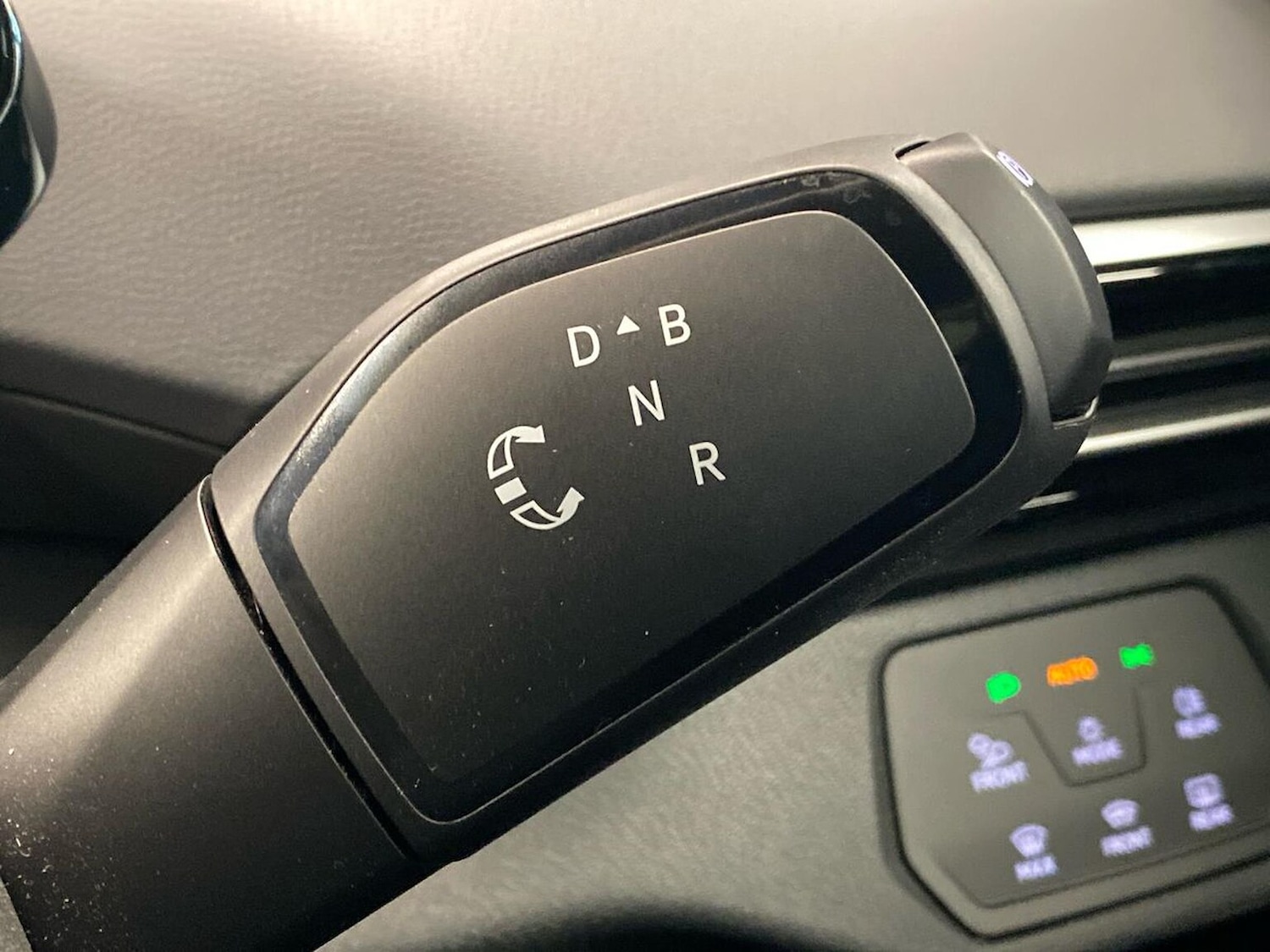 Used Volkswagen ID.4 2025 for sale - 77635498: Photo 28