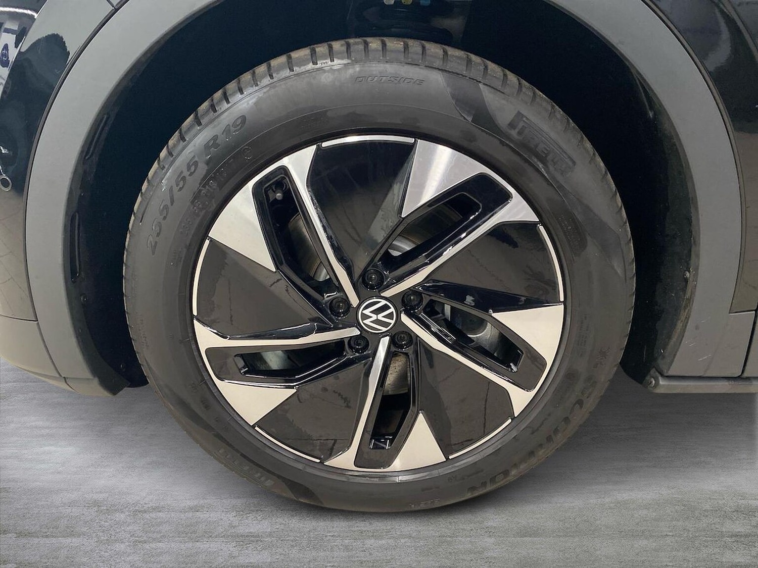 Used Volkswagen ID.4 2025 for sale - 77635498: Photo 6