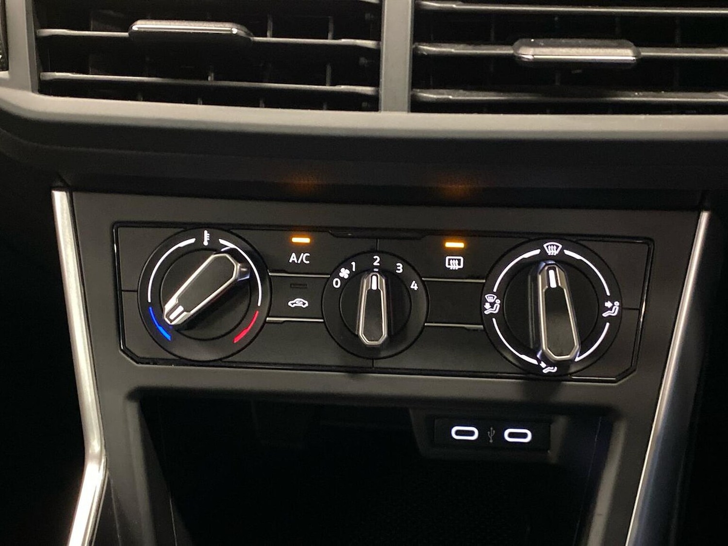 Used Volkswagen Polo 2022 for sale - 76471103: Photo 12