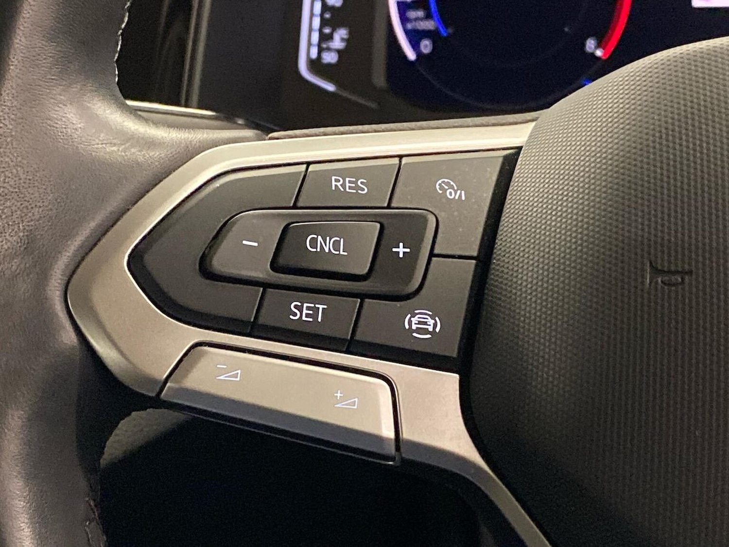 Used Volkswagen Polo 2022 for sale - 76471103: Photo 25