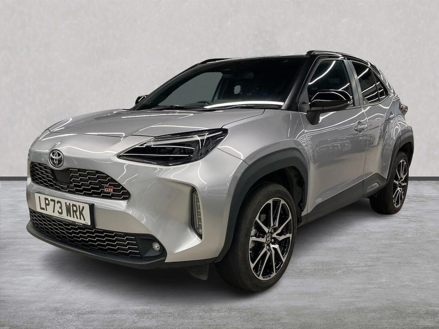 Used Toyota Yaris Cross 2024 for sale - 77676279: Photo 20