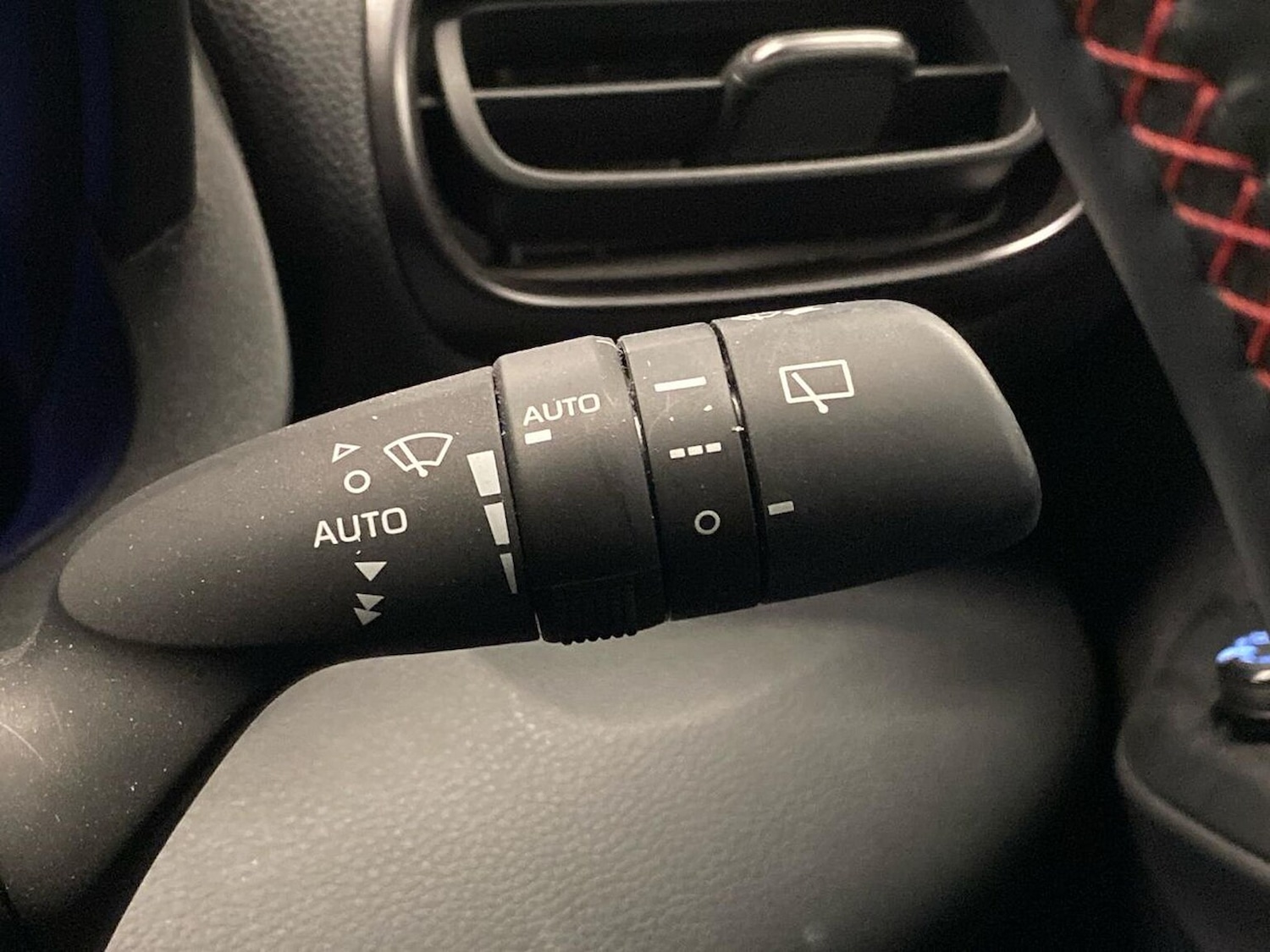 Used Toyota Yaris Cross 2024 for sale - 77676279: Photo 27