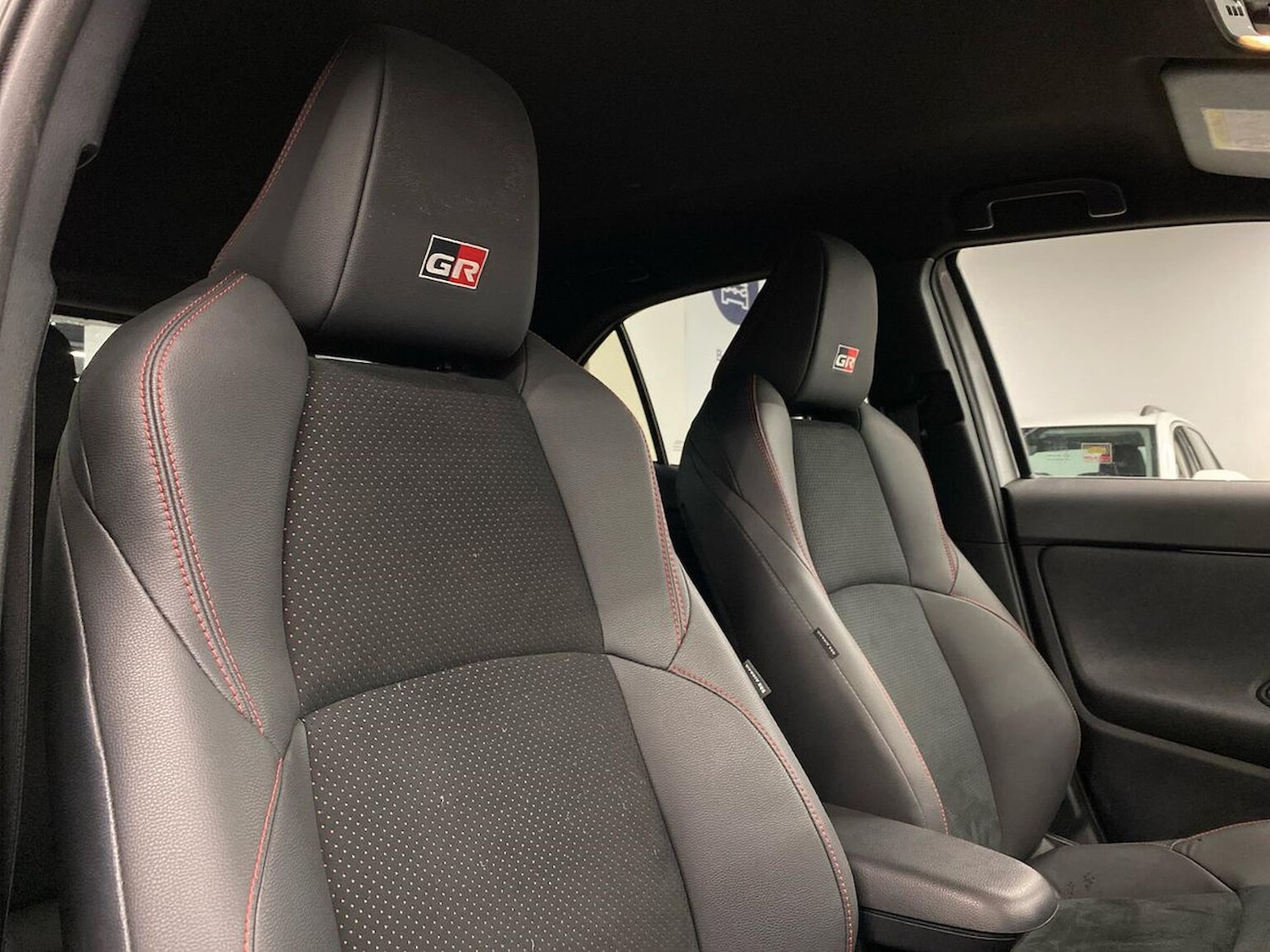 Used Toyota Yaris Cross 2024 for sale - 77676279: Photo 35