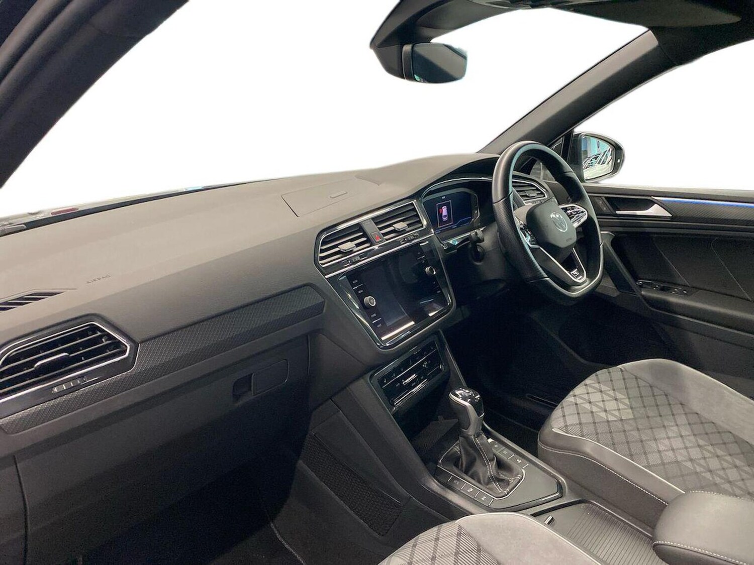 Used Volkswagen Tiguan 2020 for sale - 76134194: Photo 7