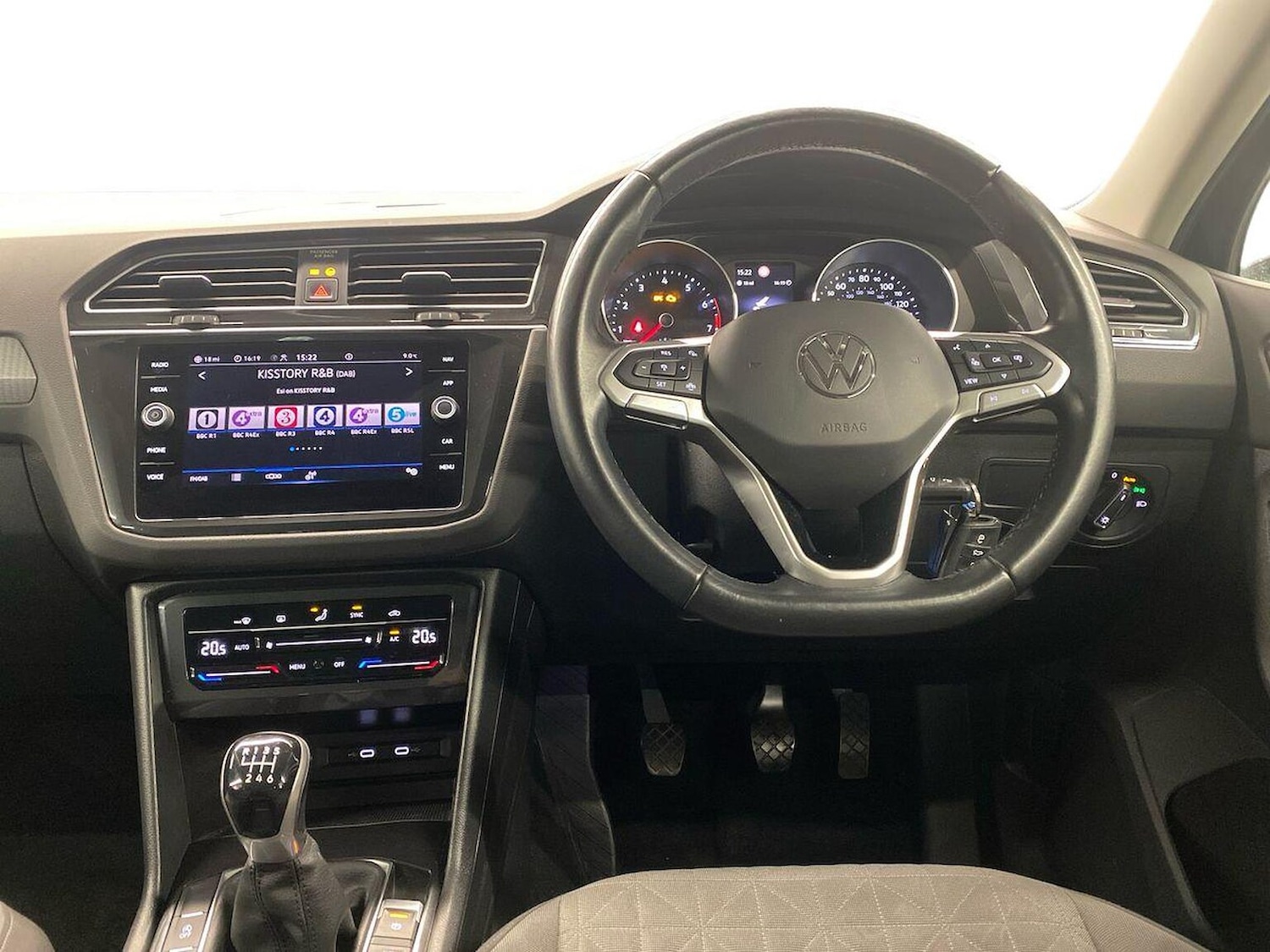 Used Volkswagen Tiguan 2020 for sale - 77073240: Photo 11