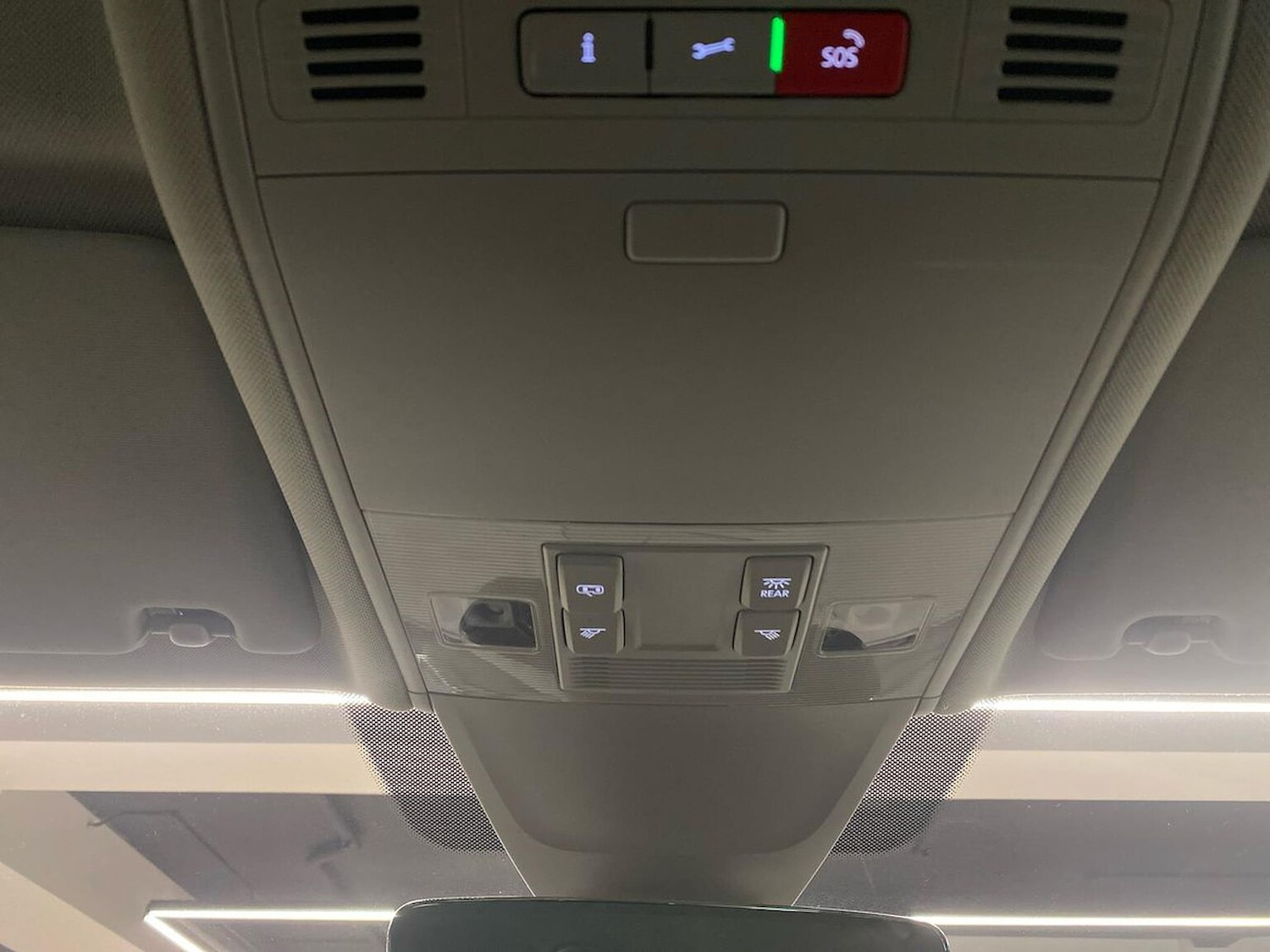 Used Volkswagen Tiguan 2020 for sale - 77073240: Photo 16