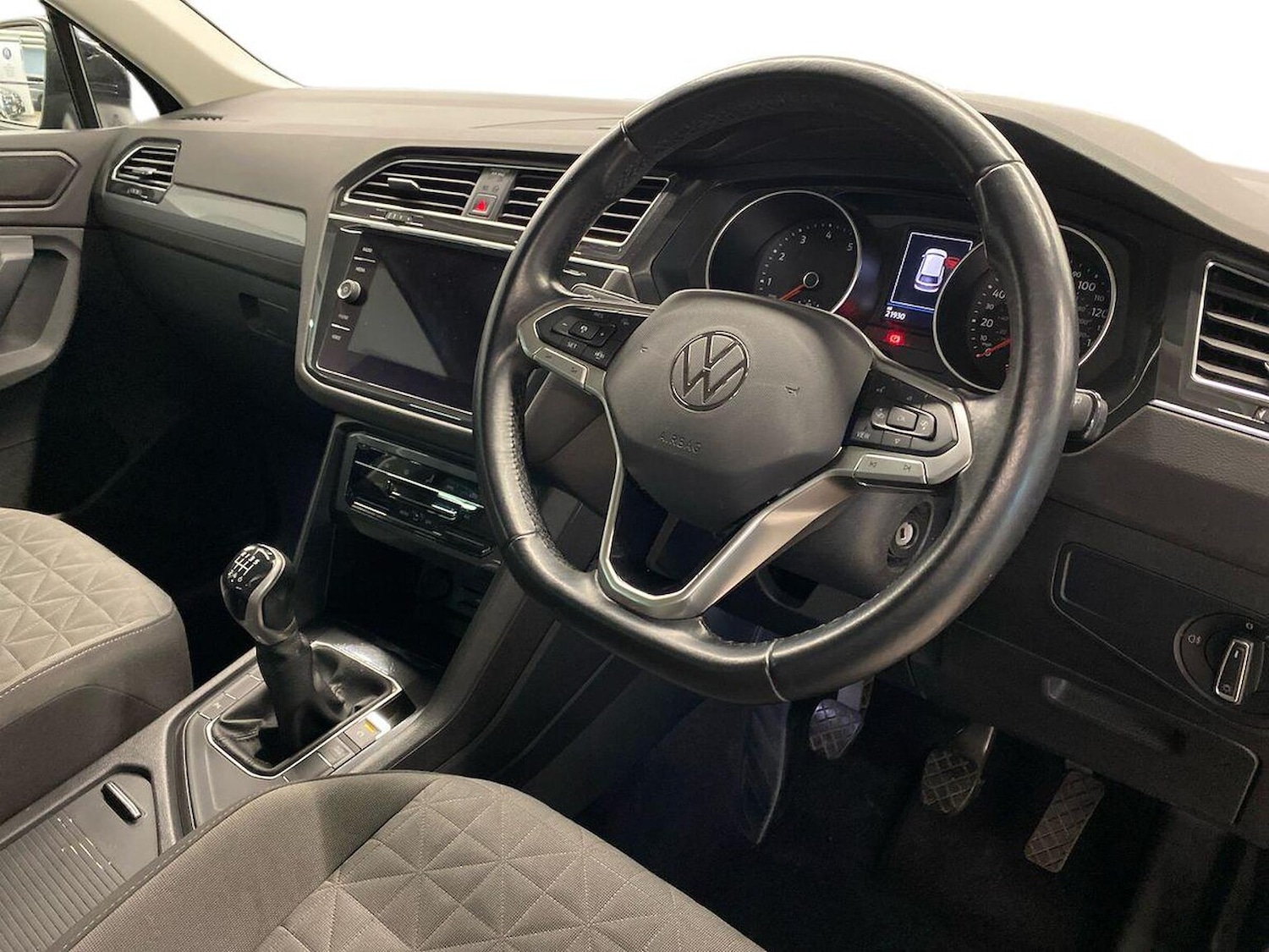 Used Volkswagen Tiguan 2020 for sale - 77073240: Photo 17