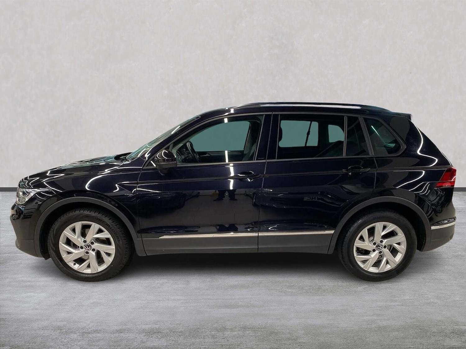 Used Volkswagen Tiguan 2020 for sale - 77073240: Photo 21