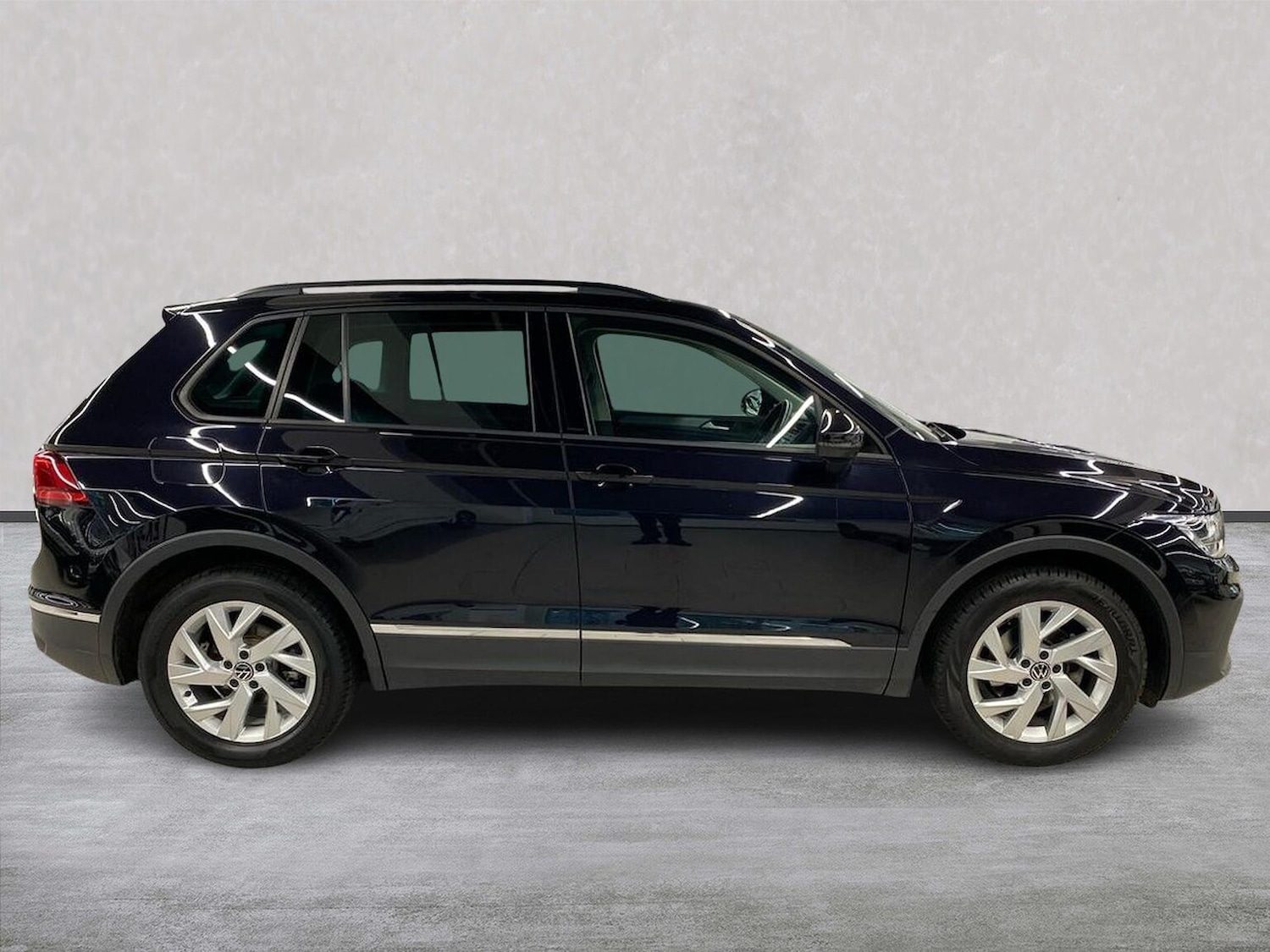 Used Volkswagen Tiguan 2020 for sale - 77073240: Photo 5