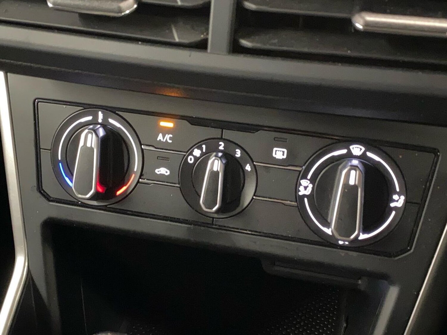 Used Volkswagen Polo 2024 for sale - 78194940: Photo 12