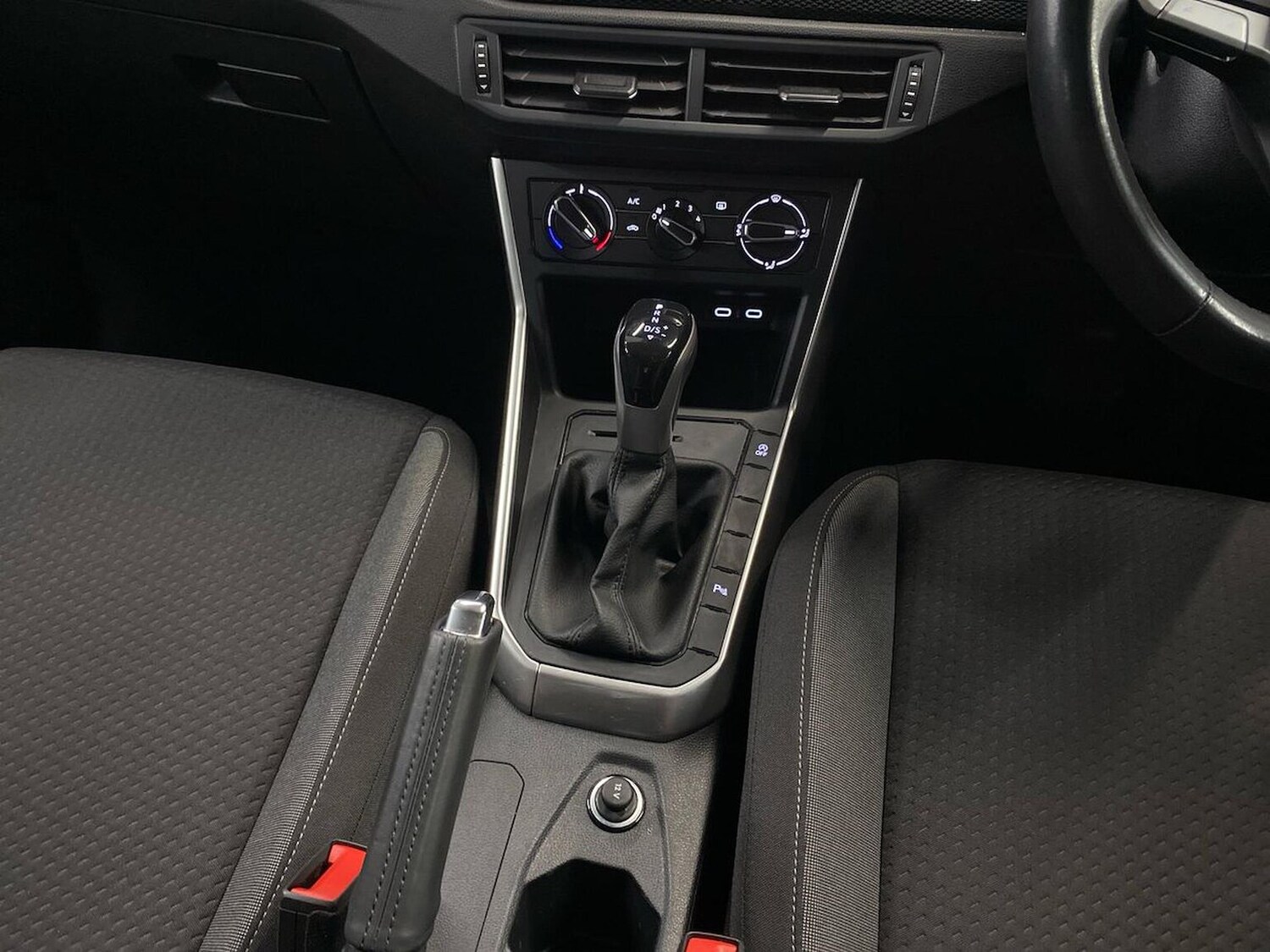 Used Volkswagen Polo 2024 for sale - 78194940: Photo 13