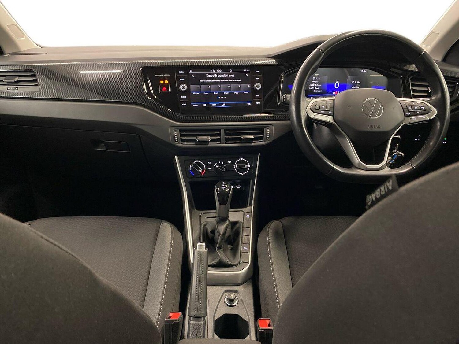 Used Volkswagen Polo 2024 for sale - 78194940: Photo 8