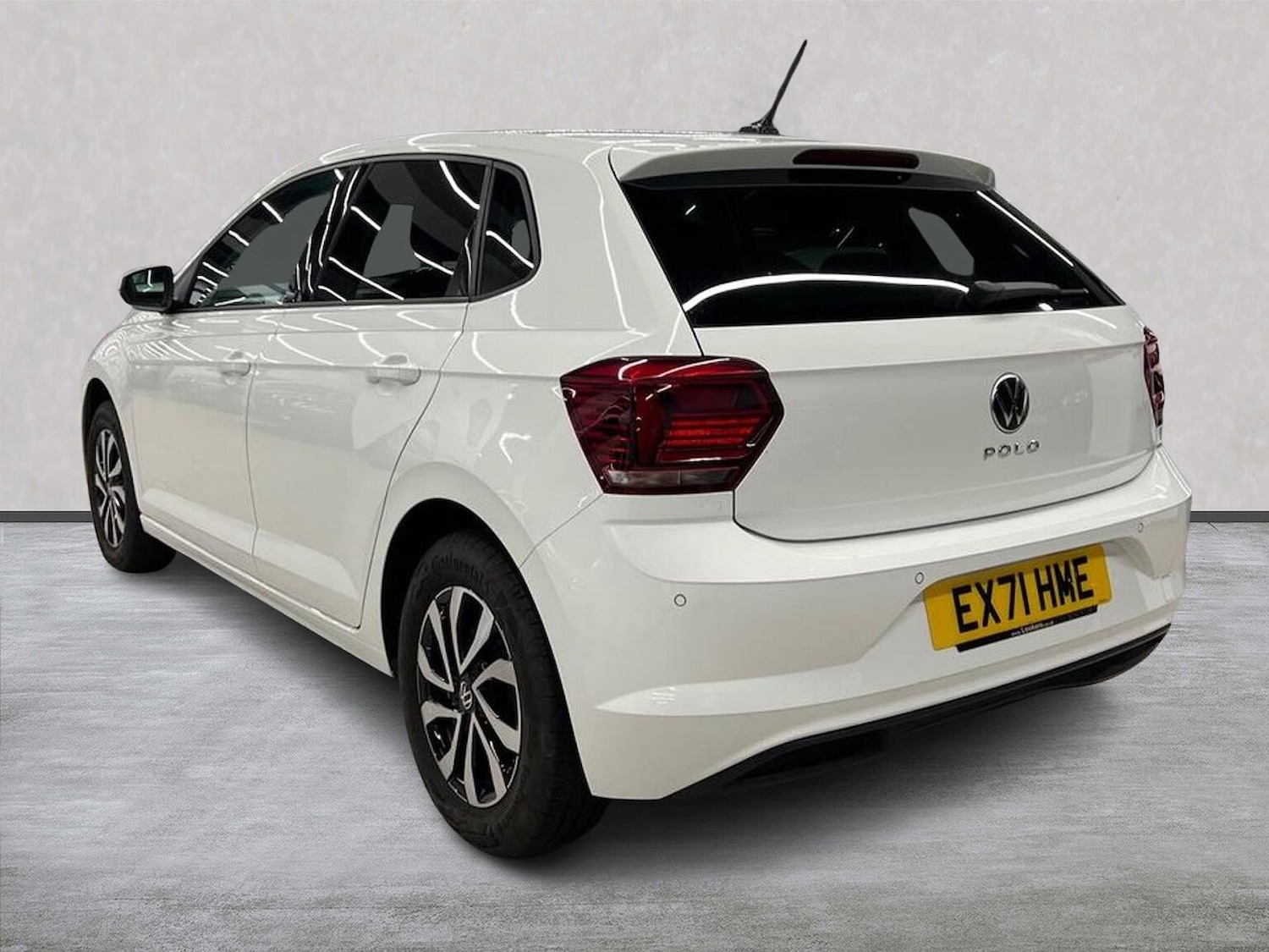 Used Volkswagen Polo 2021 for sale - 76430836: Photo 2