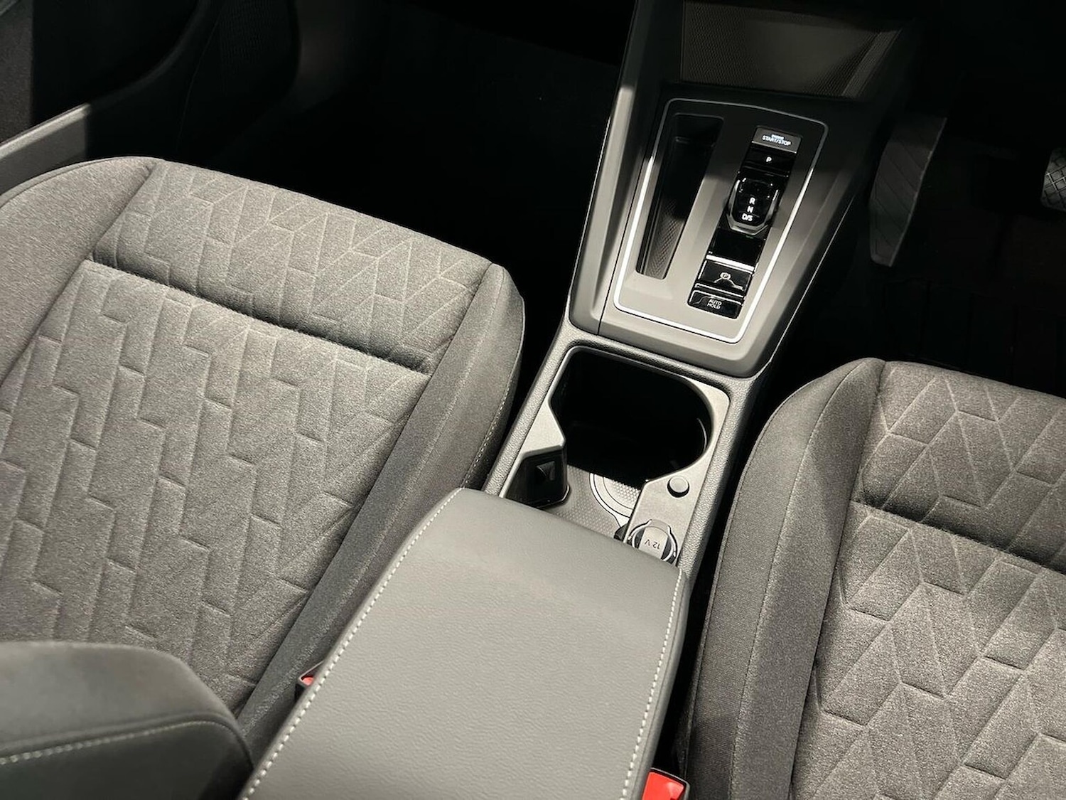 Used Volkswagen Golf 2025 for sale - 76310154: Photo 13