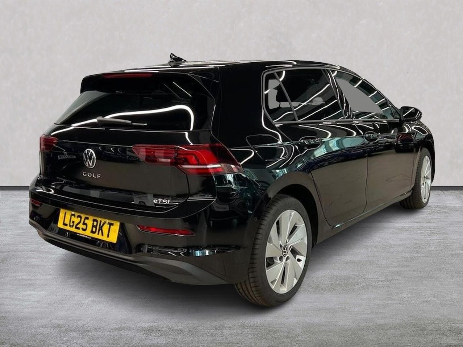 Used Volkswagen Golf 2025 for sale - 76310154: Photo 18