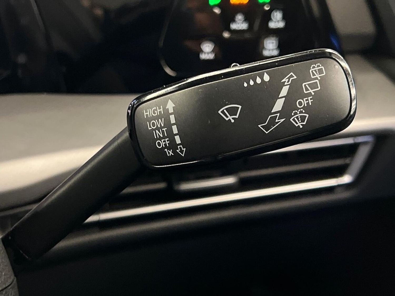 Used Volkswagen Golf 2025 for sale - 76310154: Photo 28