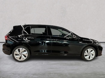 Used Volkswagen Golf 2025 for sale - 76310154: Photo 3