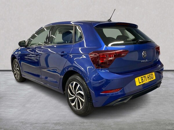 Used Volkswagen Polo 2021 for sale - 76237056: Photo 2