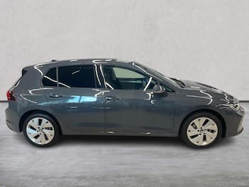 Used Volkswagen Golf 2025 for sale - 79692599: Photo