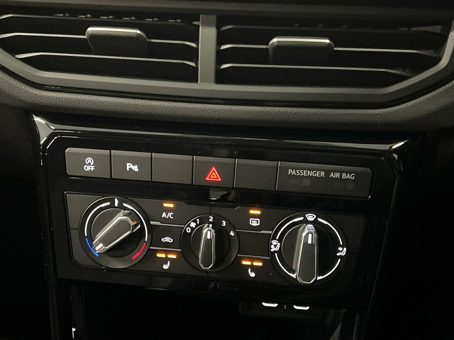 Used Volkswagen T-Cross 2026 for sale - 78195381: Photo 12